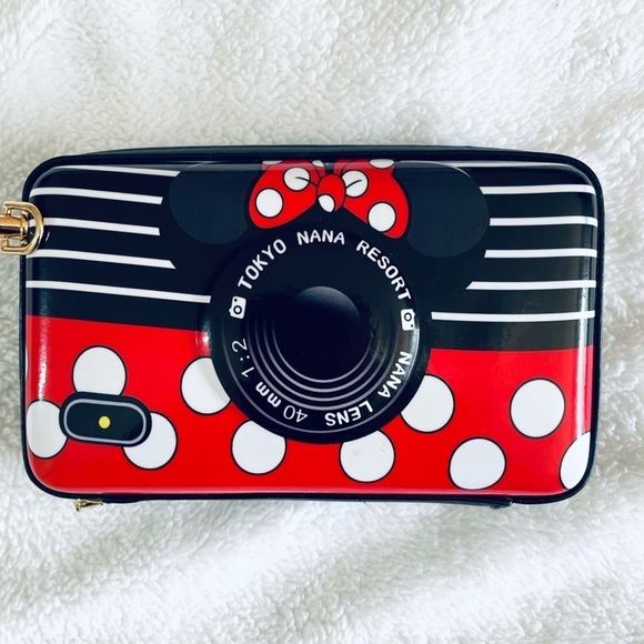 NWT Minnie Mouse Crossbody Zippered Purse Wristlet - Picture 6 of 7